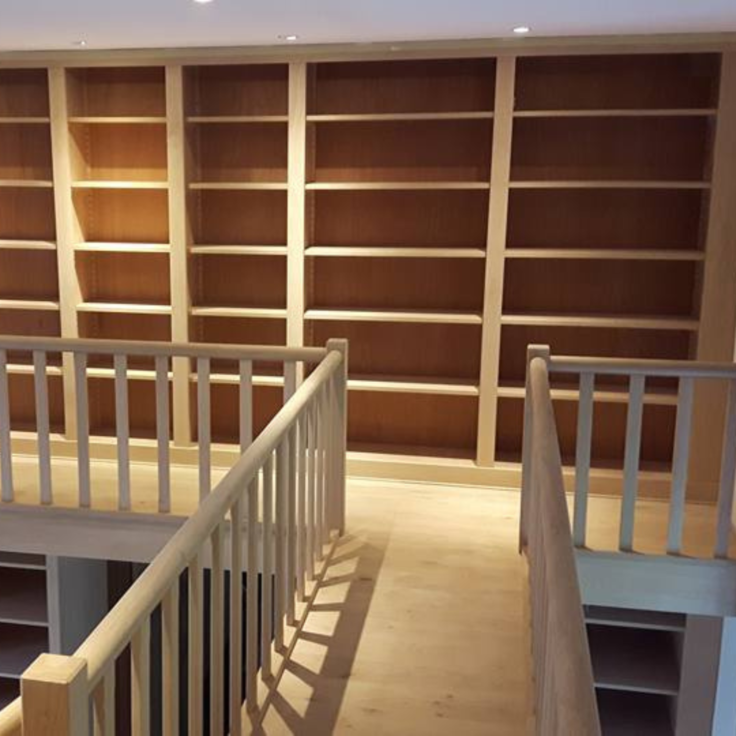 Realisation de bibliotheque sur mesure